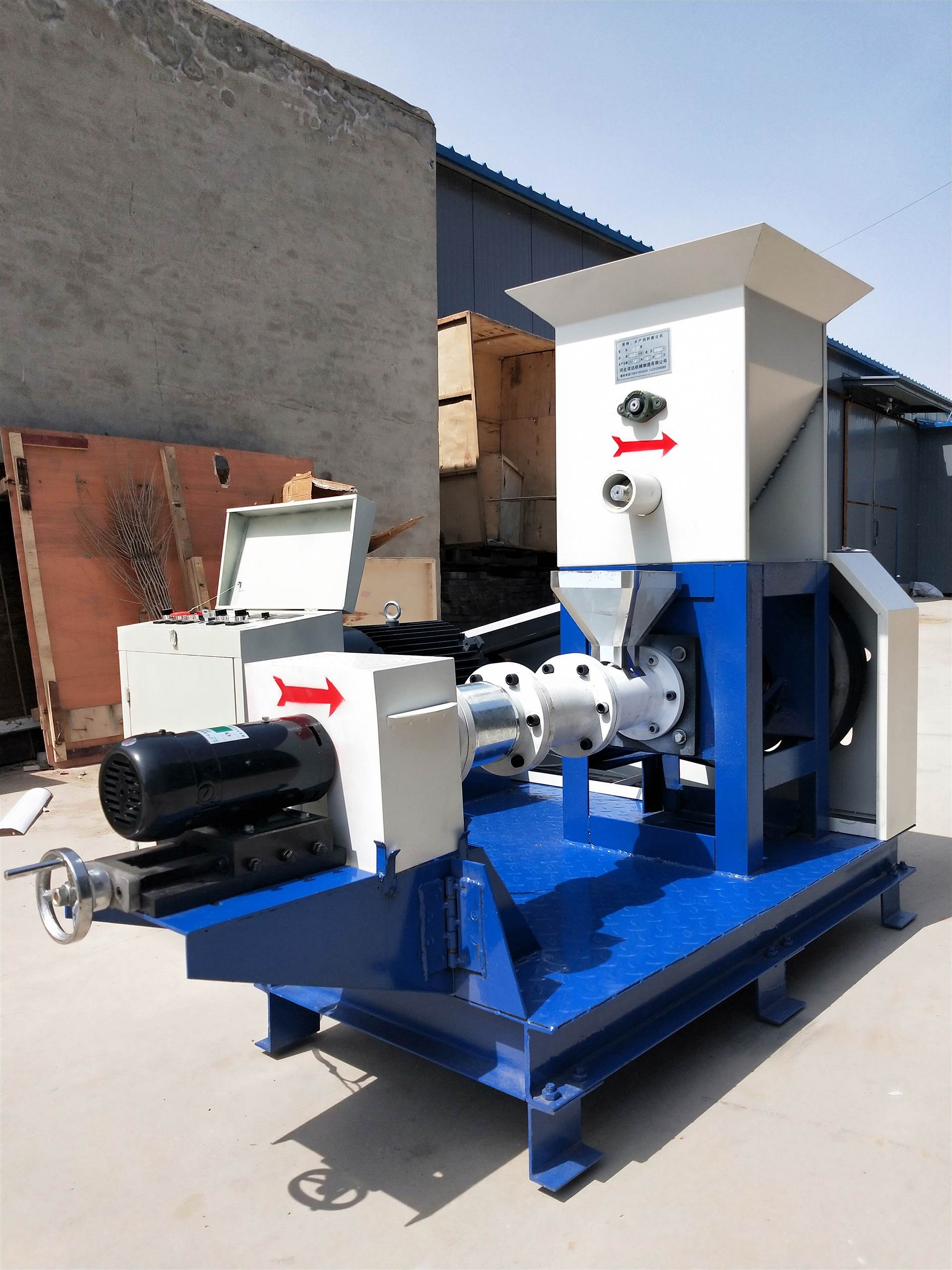 宠物食品膨化机 狗粮膨化机 诺达机械