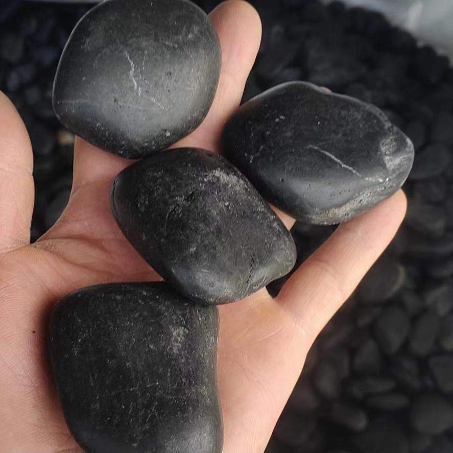 黑色砾石黑色碎石子黑色园林地铺石黑色瓜米石