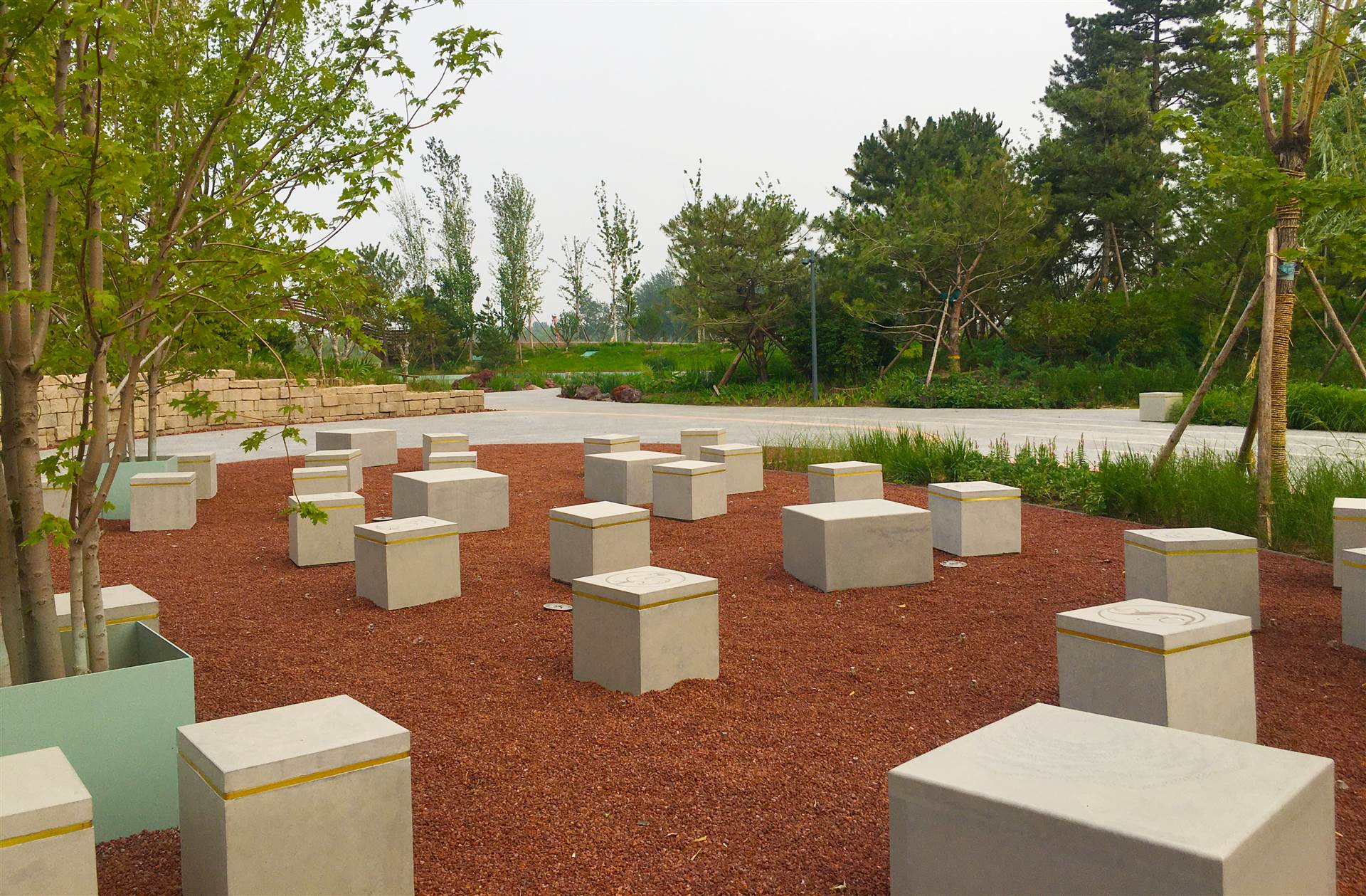 蓝宝预制清水混凝土坐凳水泥制品