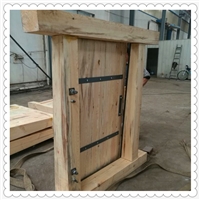 鲁岳木质风门 木质风门强度大  樟子松木质风门钢制门框