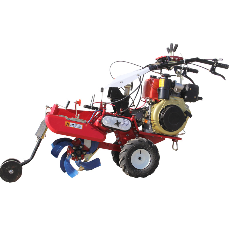 微耕机四驱小型农用翻地耕地旋耕机家用柴油多功能果园开沟培土机