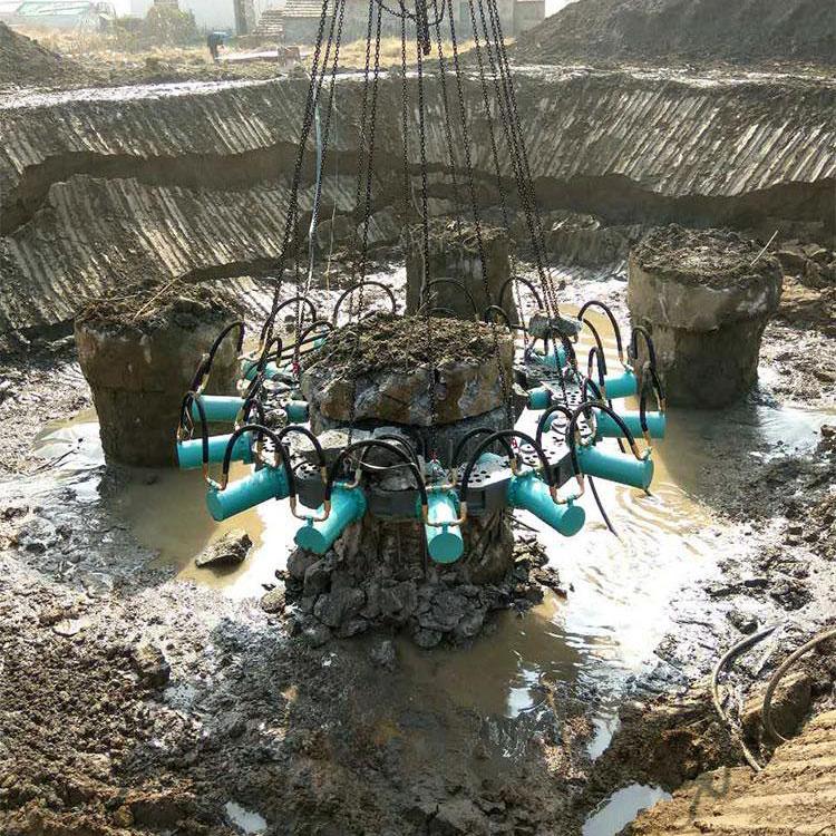 破桩机管桩截桩机邦驰精机团队施工现场