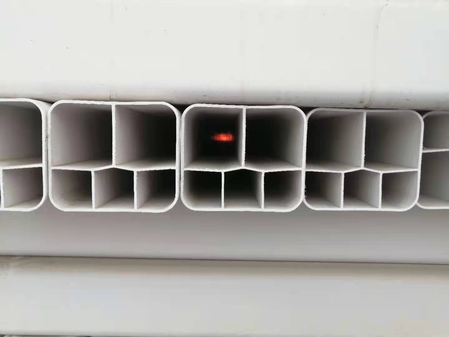 四孔格栅管通讯用pvc四孔格栅管450方管九孔格栅管