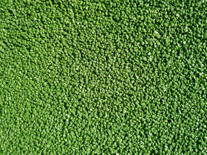 沥青改色重庆彩色陶瓷颗粒公司薄层抗滑层路面施工