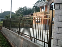 十堰锌钢围栏锌钢护栏围墙栏杆用途和特点