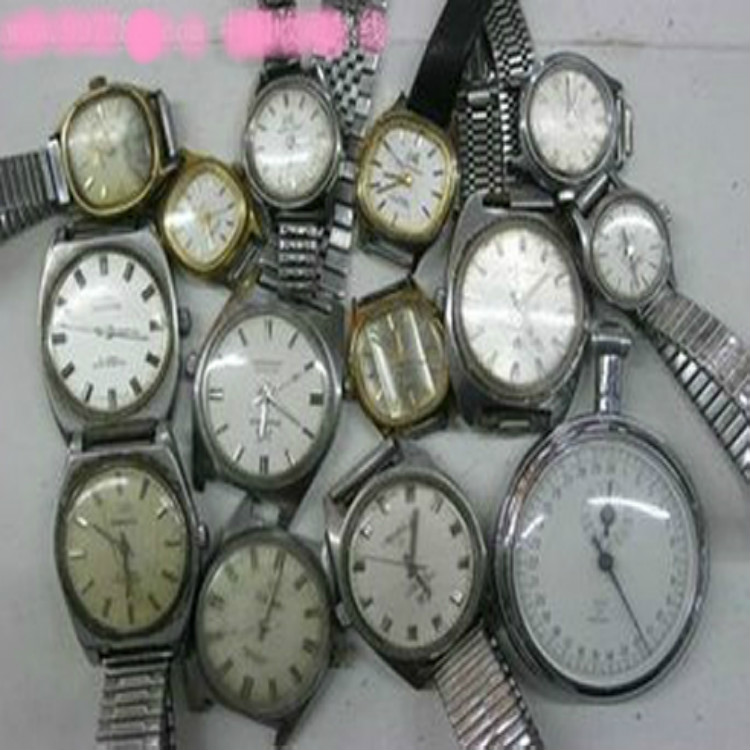 上海老钟表当天回收 旧怀表回收 各种老手表常年收购