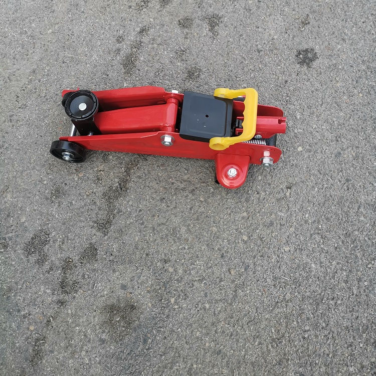 便携式千斤顶 卧式低位液压千斤顶 汽修用千斤顶 车载卧式千斤顶