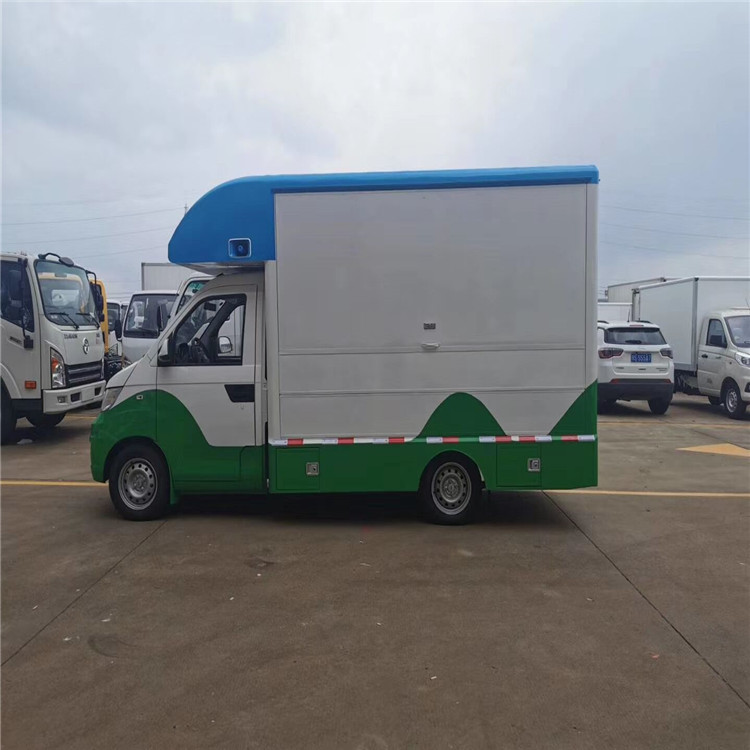 小型汽车型快餐车东风小型售货车