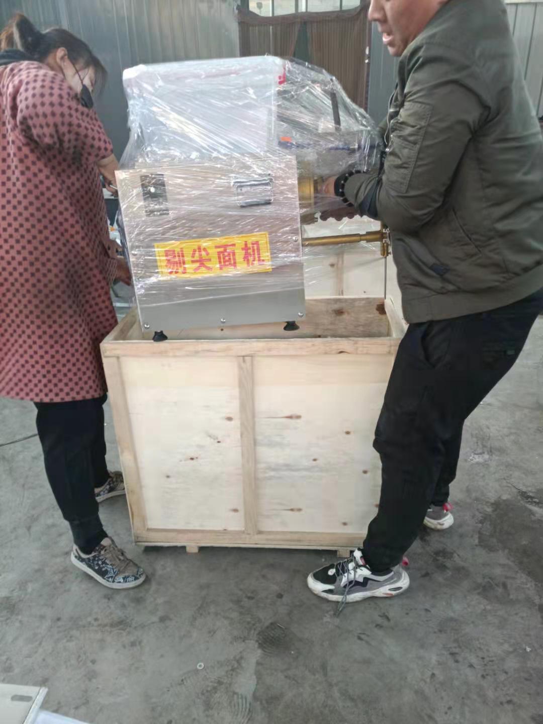 润汉福机械剔尖面机拔鱼面机做剔尖面的机器搓鱼面机