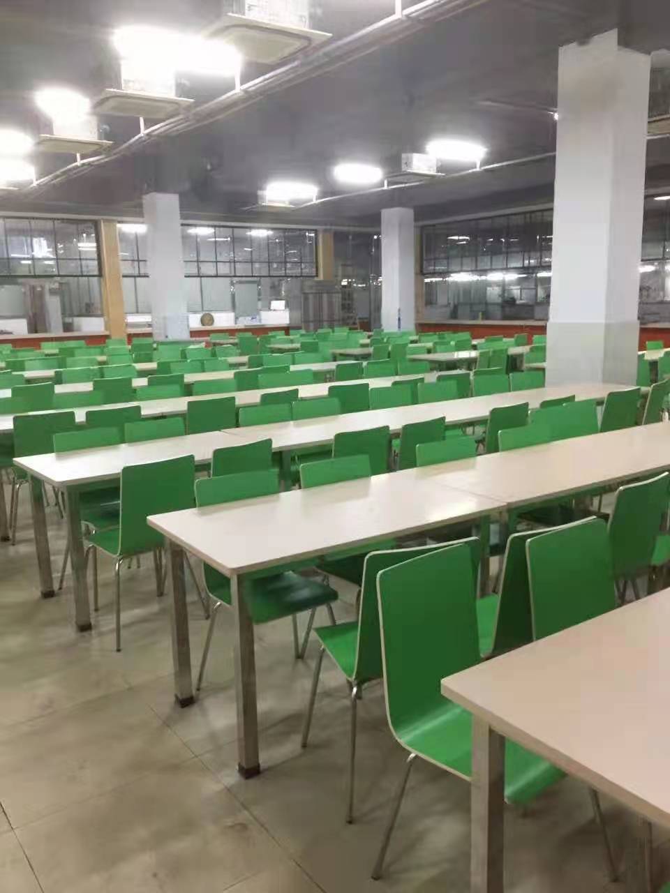八人位整体食堂餐桌工厂食堂餐桌椅工地食堂餐桌椅