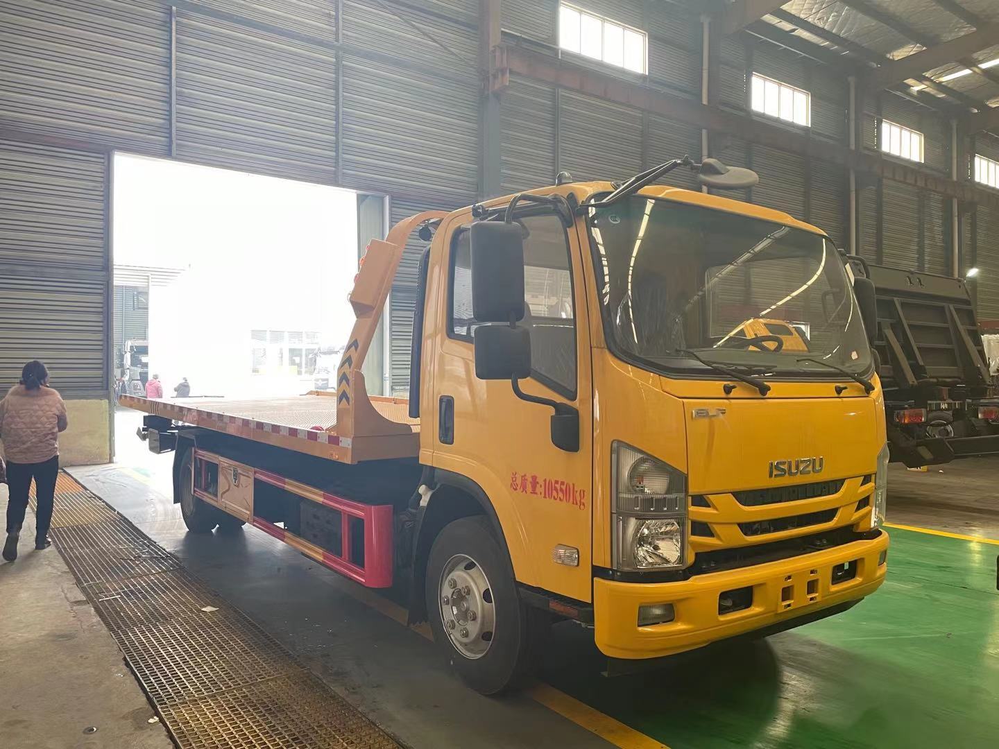 车,拖吊分离清障车,拖吊联体清障车·道路施救车又称道路抢险救援车