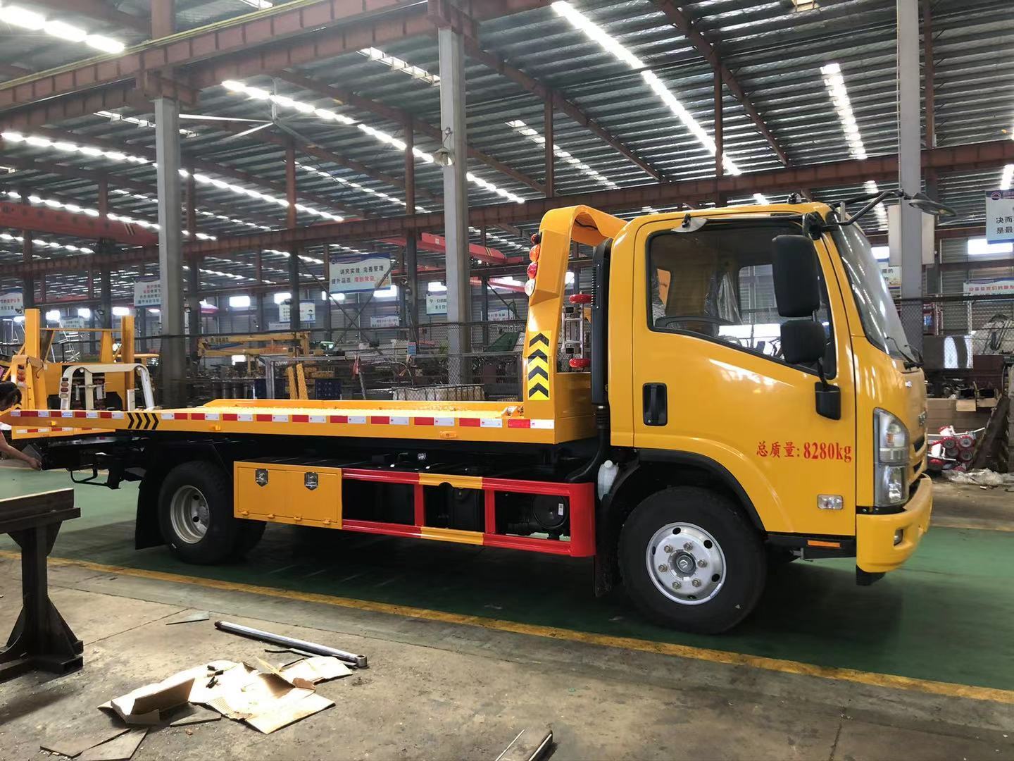 五十铃6吨清障车黄牌一拖二型平板救援拖车厂家