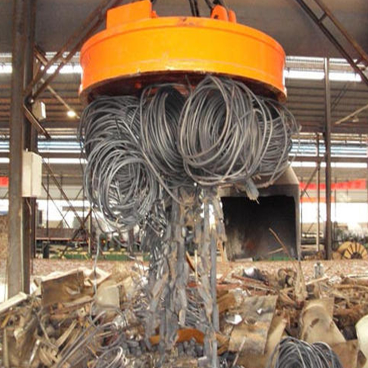 废钢厂用起重电磁铁生产工业强磁吸盘