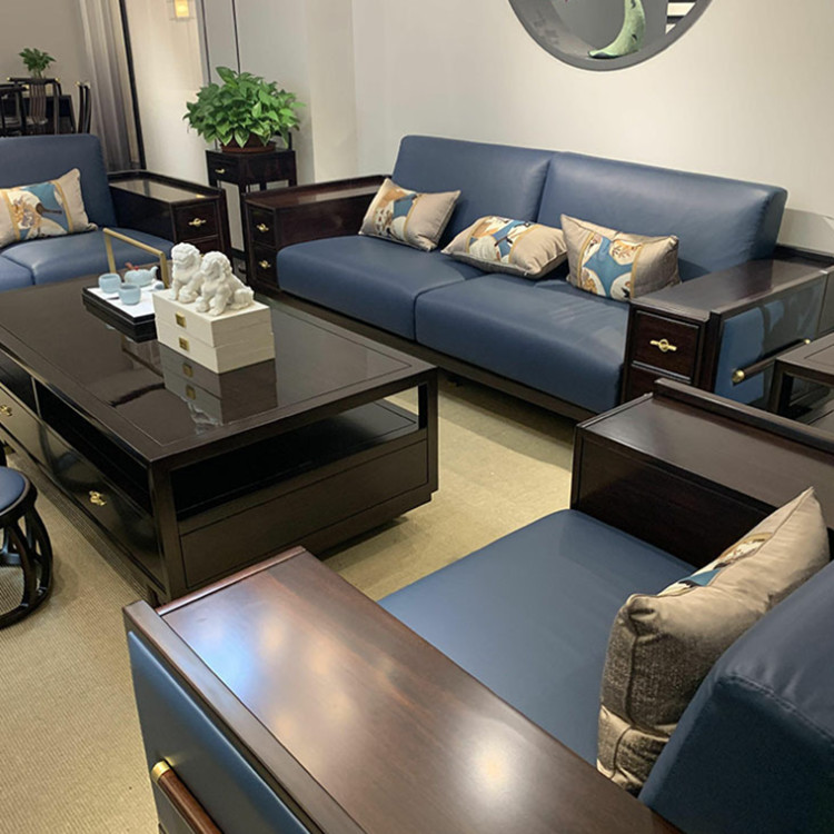 木栈工坊带领老木匠曹桑伯工匠团队,将原木设计元素融入中国传统老木