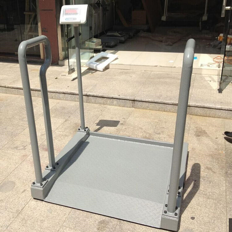 tcs300kg医用轮椅电子秤 西安300公斤手扶移动电子轮椅秤厂家