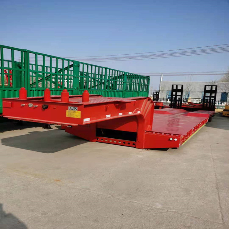 廠家批發 低平板鉤機拖車 11米液壓爬梯鉤機板 13米鉤機板拖車價格
