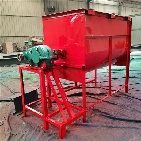  青贮干草混合拌料机图片 牛羊猪饲料搅拌机 自动上料粉碎搅拌机