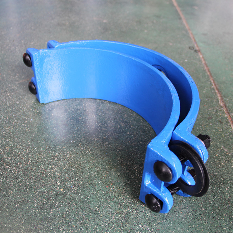 管道分水卡子通用厂家批发pe管件pe管分水管夹古dn5025现发货