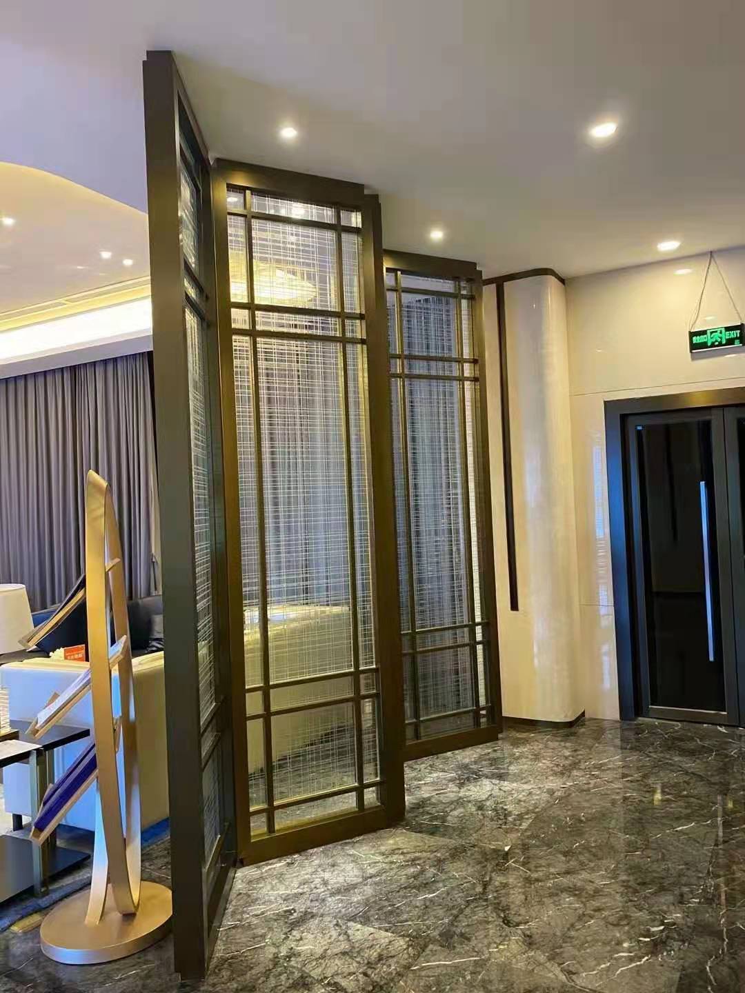 不锈钢玻璃隔断 清远夹丝玻璃隔断屏风 中式艺术玻璃屏风