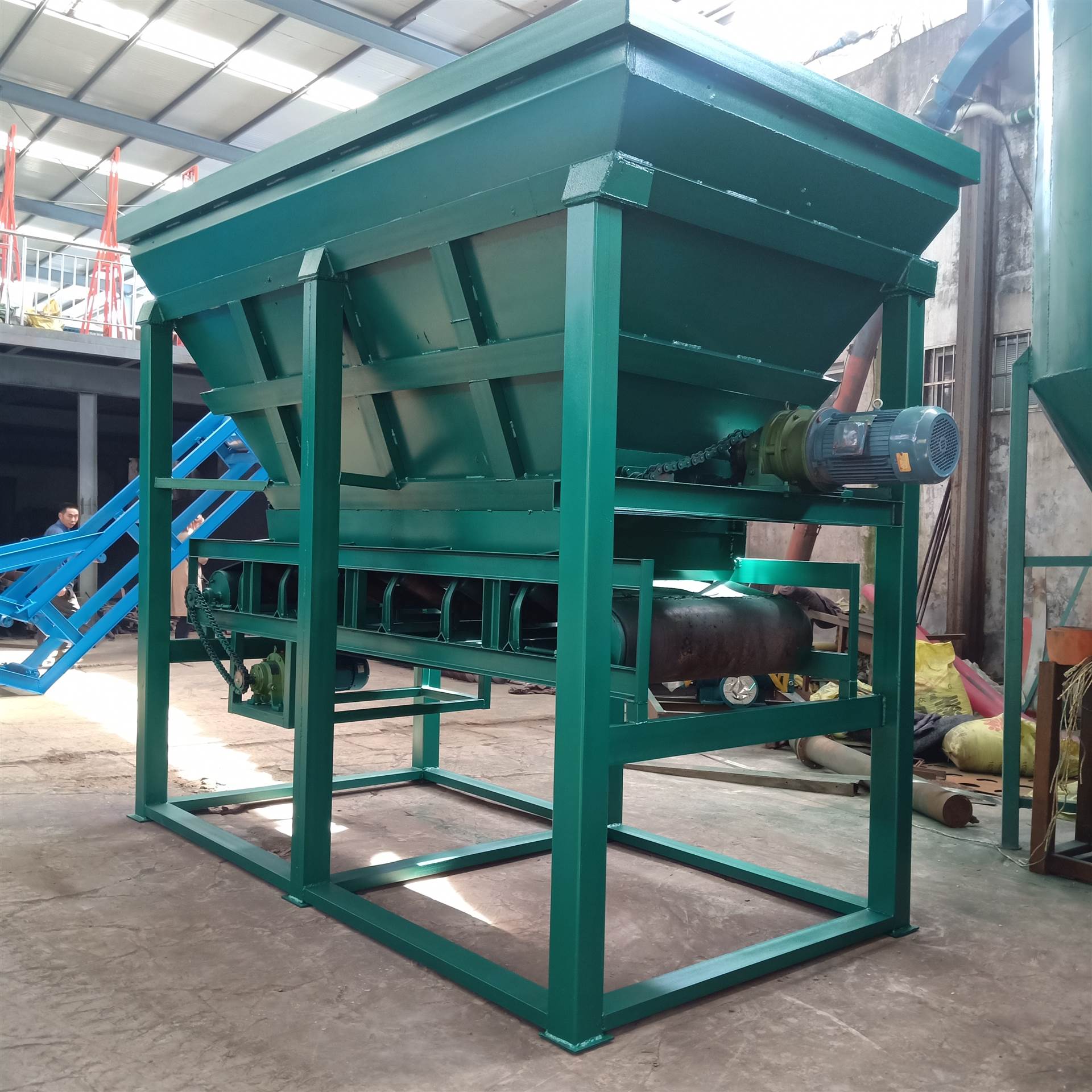 定制加大料仓皮带喂料机 钢丝绳芯橡胶输送带 ks07