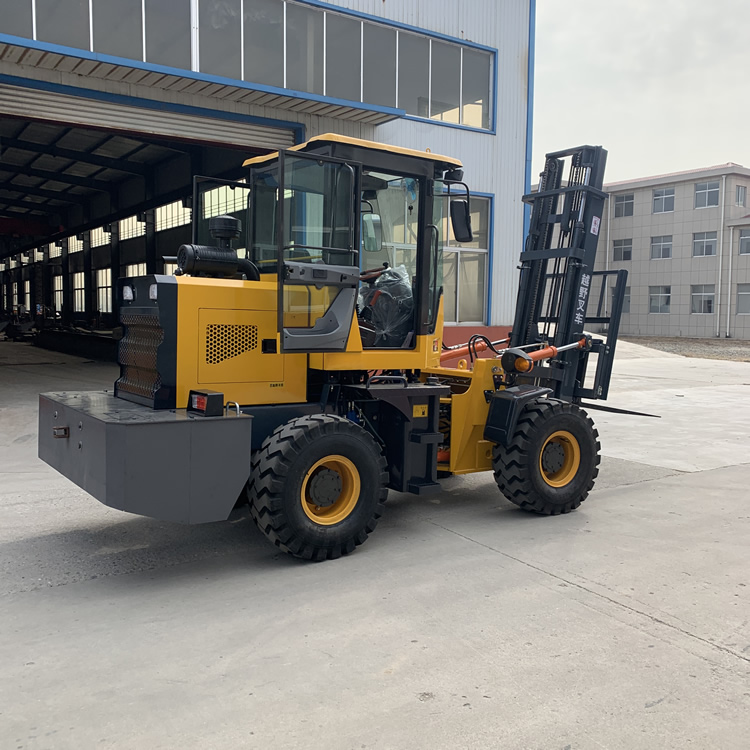 6吨欧林曼新款越野叉车参数山力山东鲁工928越野叉车