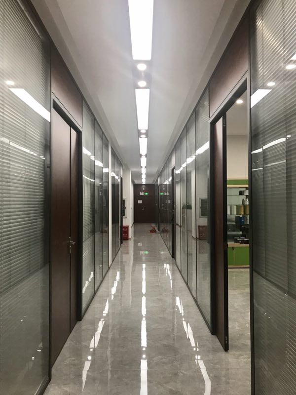 深圳宝安中空百叶隔墙