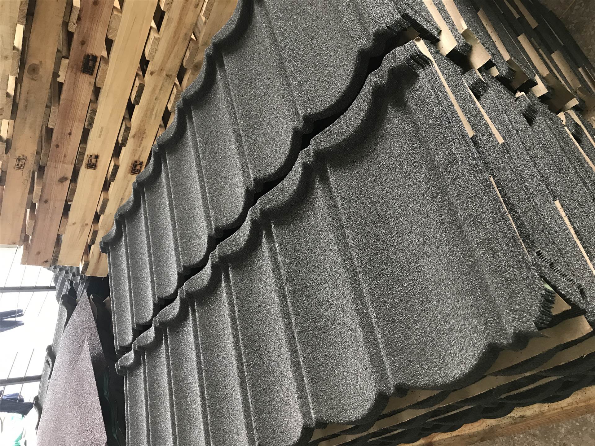 楚雄姚安彩石金属瓦厂家价格,云南恒筹