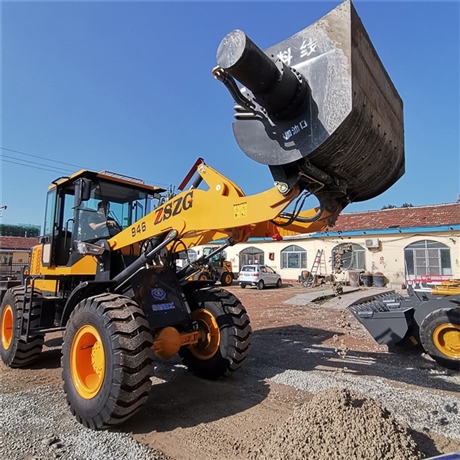 攪拌斗裝載機路面山區(qū)建設(shè)用 鏟車攪拌機無需電源