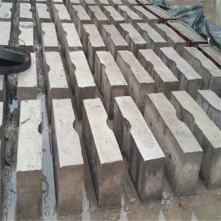 厂家生产水泥卡盘各种型号质量保证