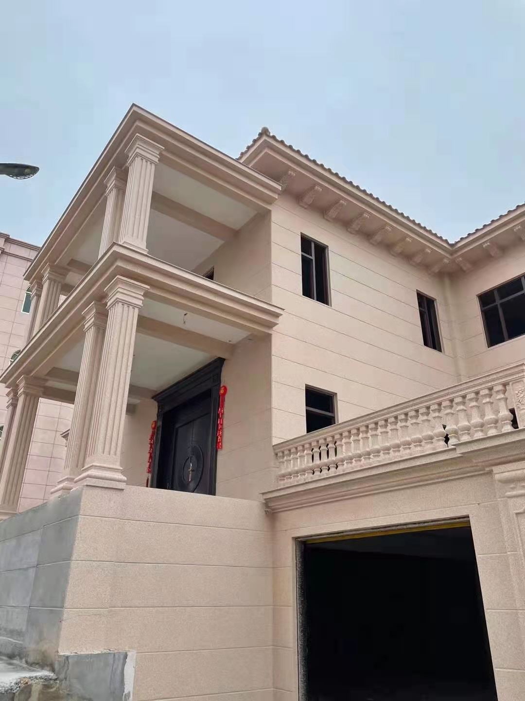 福建仿石漆水包砂施工 底漆与面油的施工手法