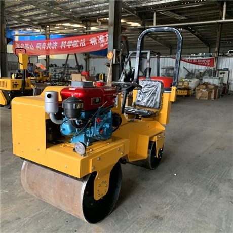 人和850公斤座駕小型壓路機(jī) 手扶雙輪路面壓實(shí)機(jī)
