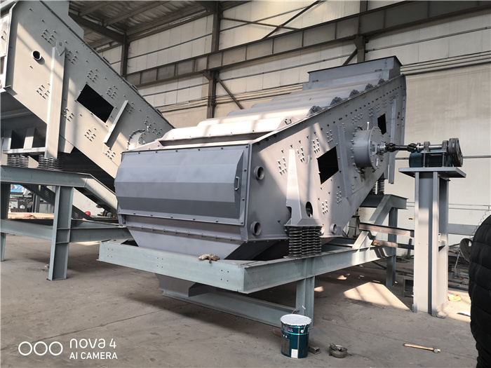 振动筛厂家2050砂石筛选振动筛