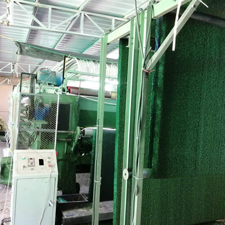 人造草坪簇绒机生产厂家地毯簇绒机销售