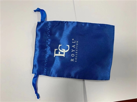 束口袋定制束口袋的优势:工厂,出货快,种类多,更省钱束口袋打板:尼龙布