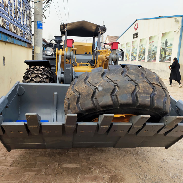 矿用铲车 zszg932矿用装载机选装实心轮胎配玉柴发动机