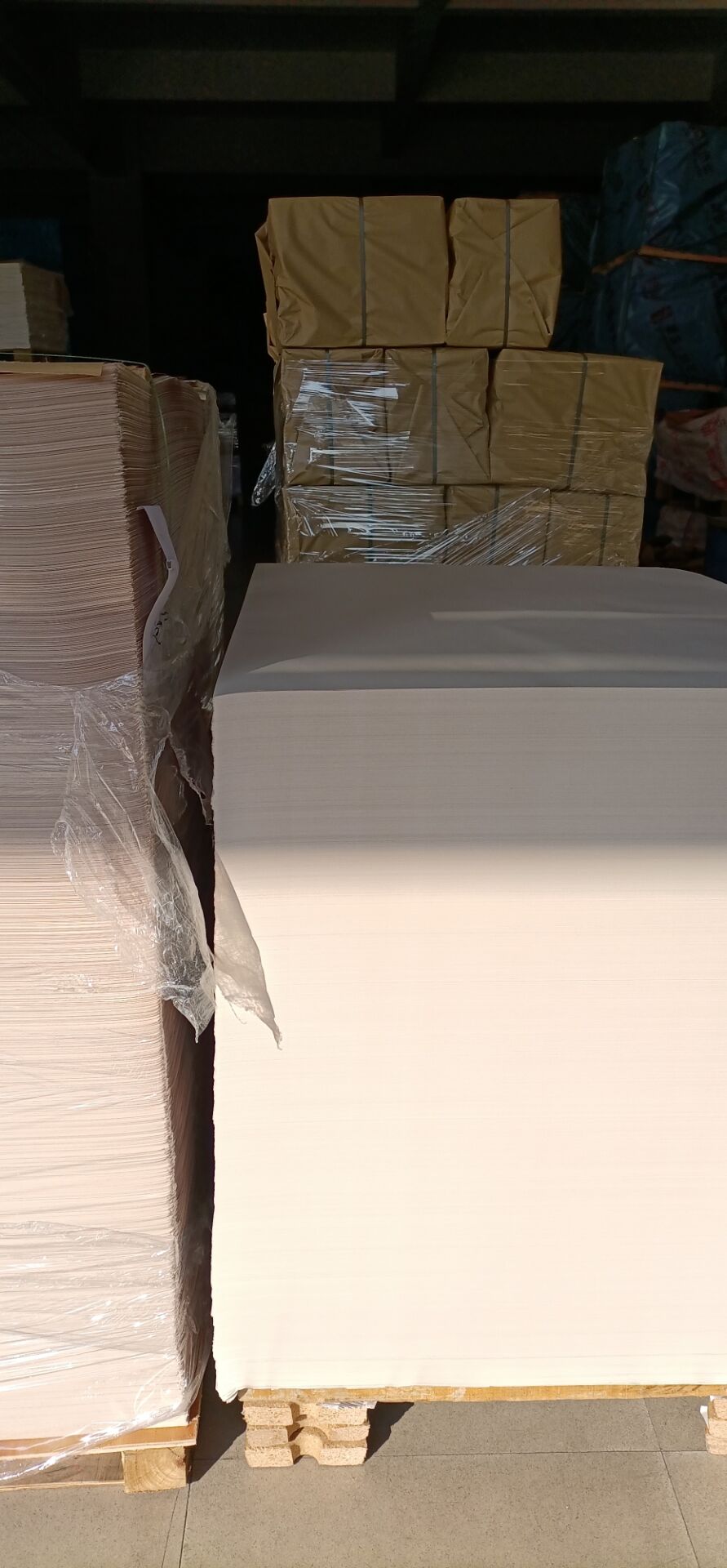 进口新闻纸广东新闻纸生产厂家印刷新闻纸双面平滑