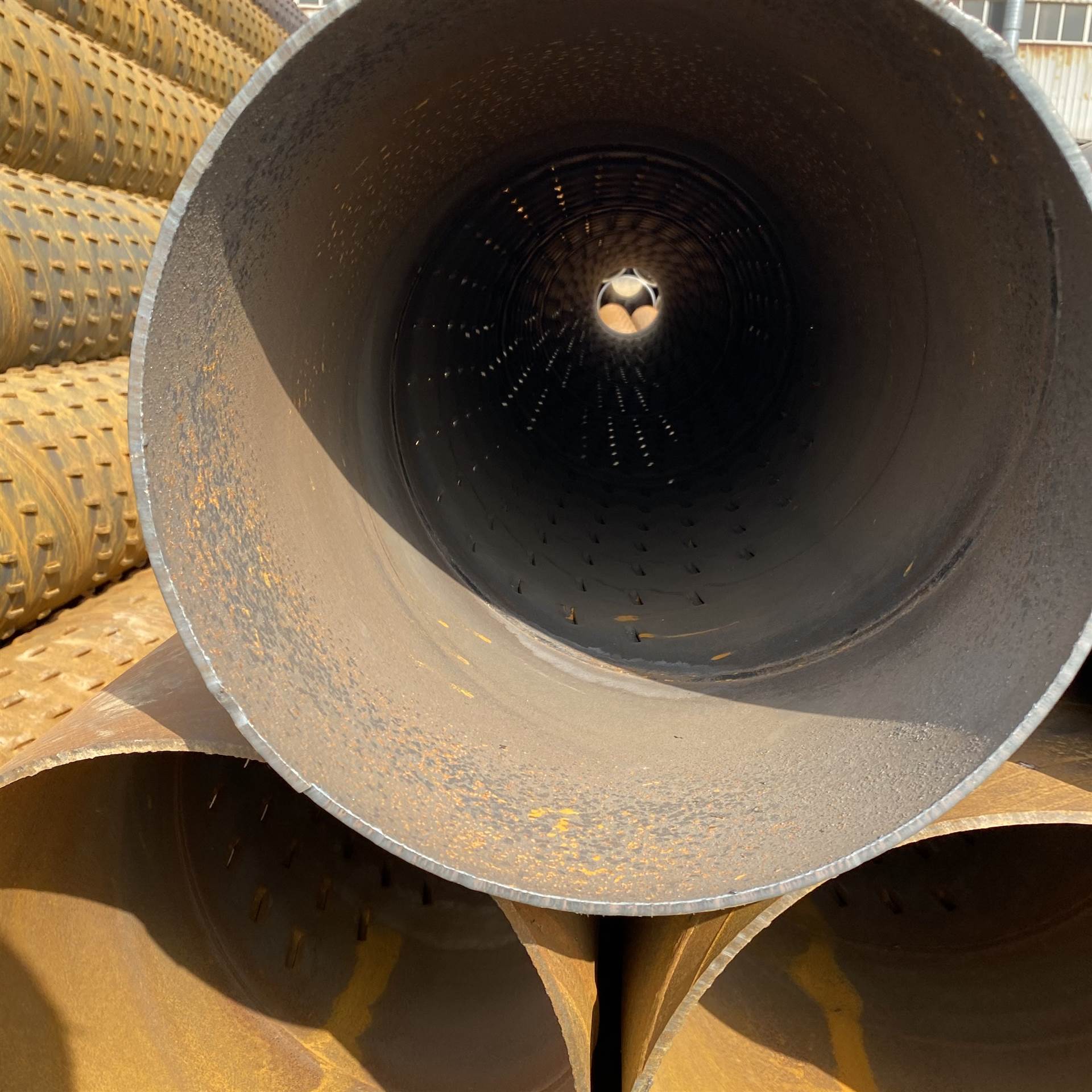 湖北武汉打井用钢管273mm桥式滤水管300实壁管井管一支也发货