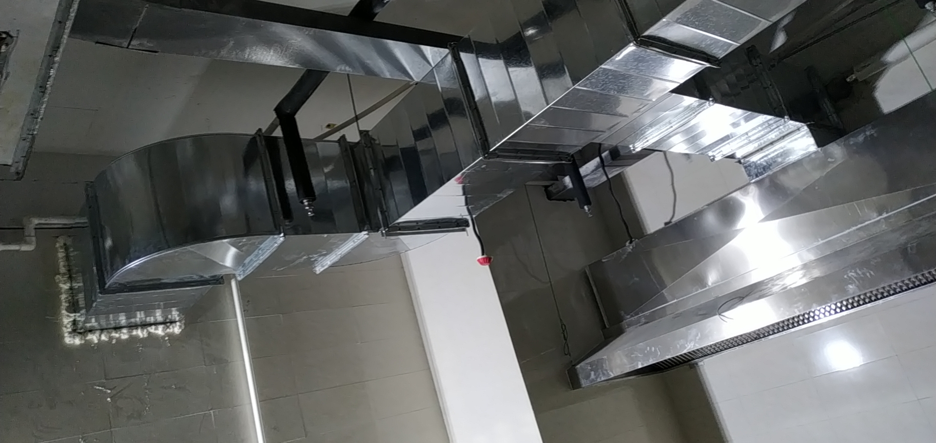 承接学校厨房排烟通风施工 学校食堂排烟通风工程施工