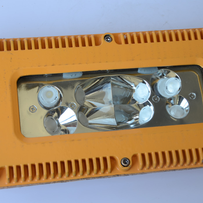 莱芜市矿用隔爆型LED巷道灯-长方形款