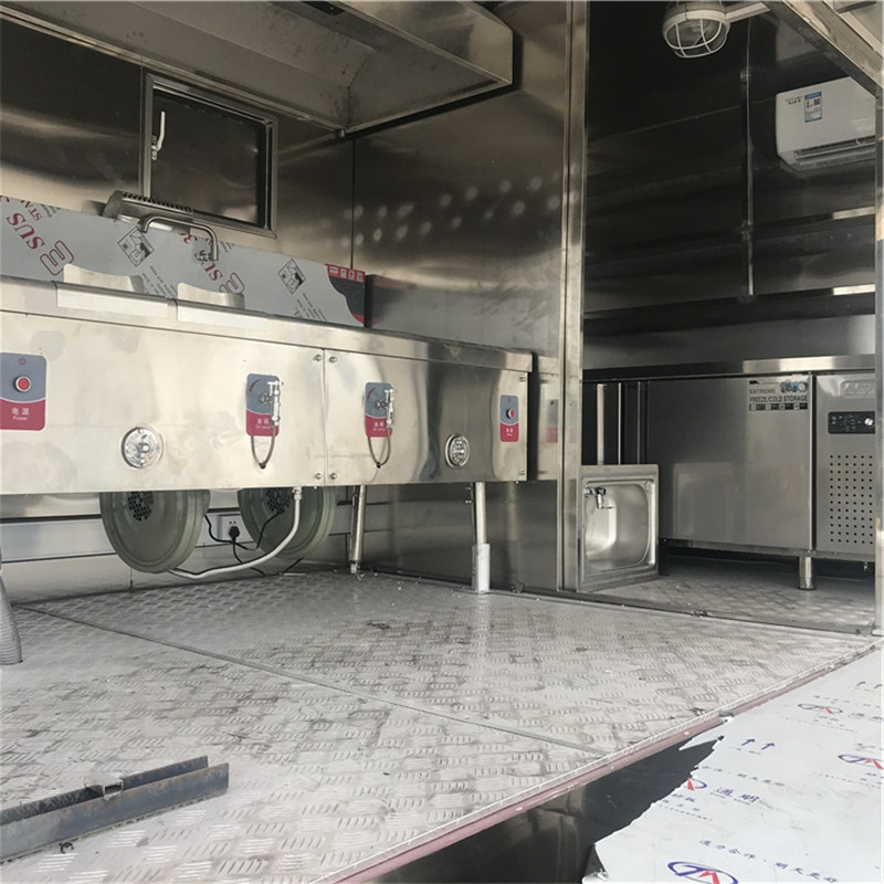 工业区可移动食堂流动餐车 解放国六柴油流动厨房餐饮车