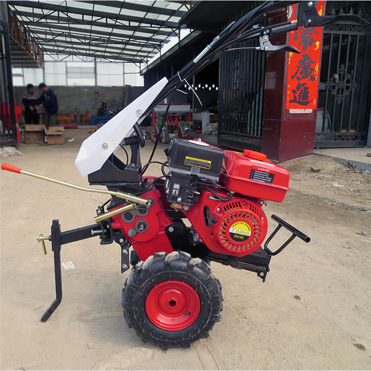 小型柴油微耕机多功能四驱微耕机家用田园管理耕地机