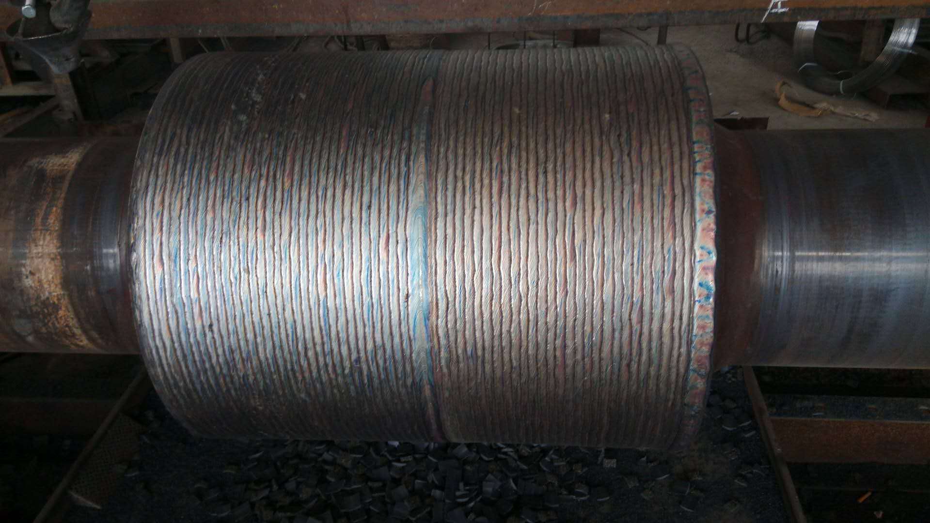 夹送辊耐磨焊丝  堆焊焊丝焊丝型号shm521  hrc52