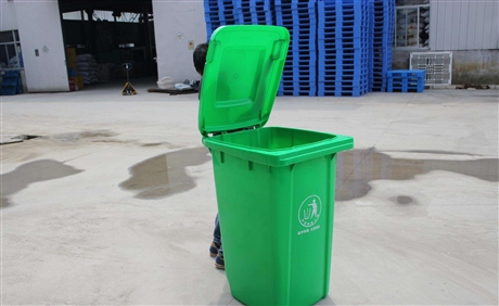 云南德宏州塑料环卫桶