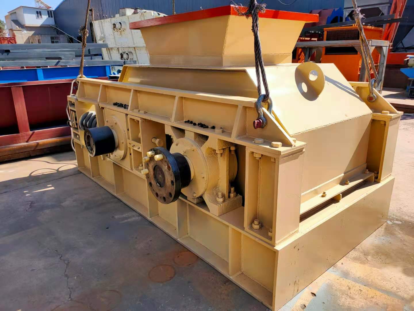 对辊破碎机云南对辊机坚峰机械精选厂家