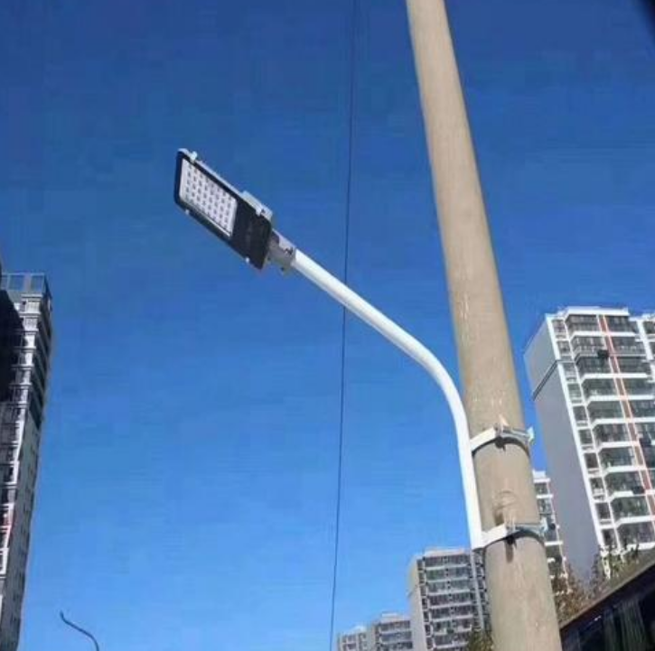 甘肃墙壁太阳能灯分体式太阳能路灯本地厂家物美价廉