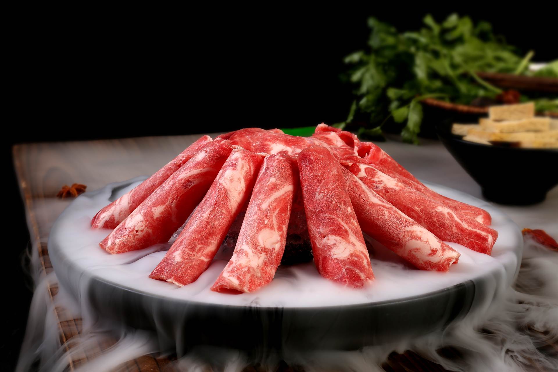 生驴肉价格驴肉卷厂家专销拴嘴驴