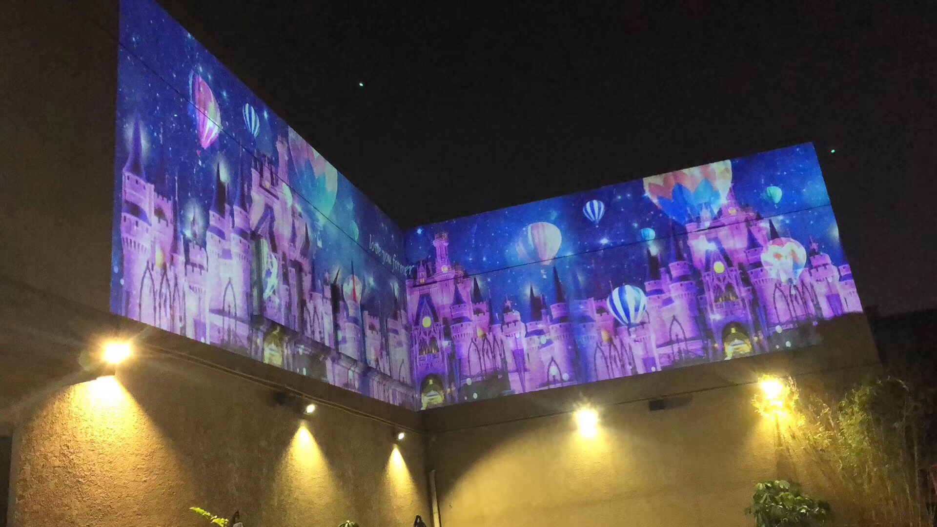 楼体投影全息裙摆投影互动光影制作定制