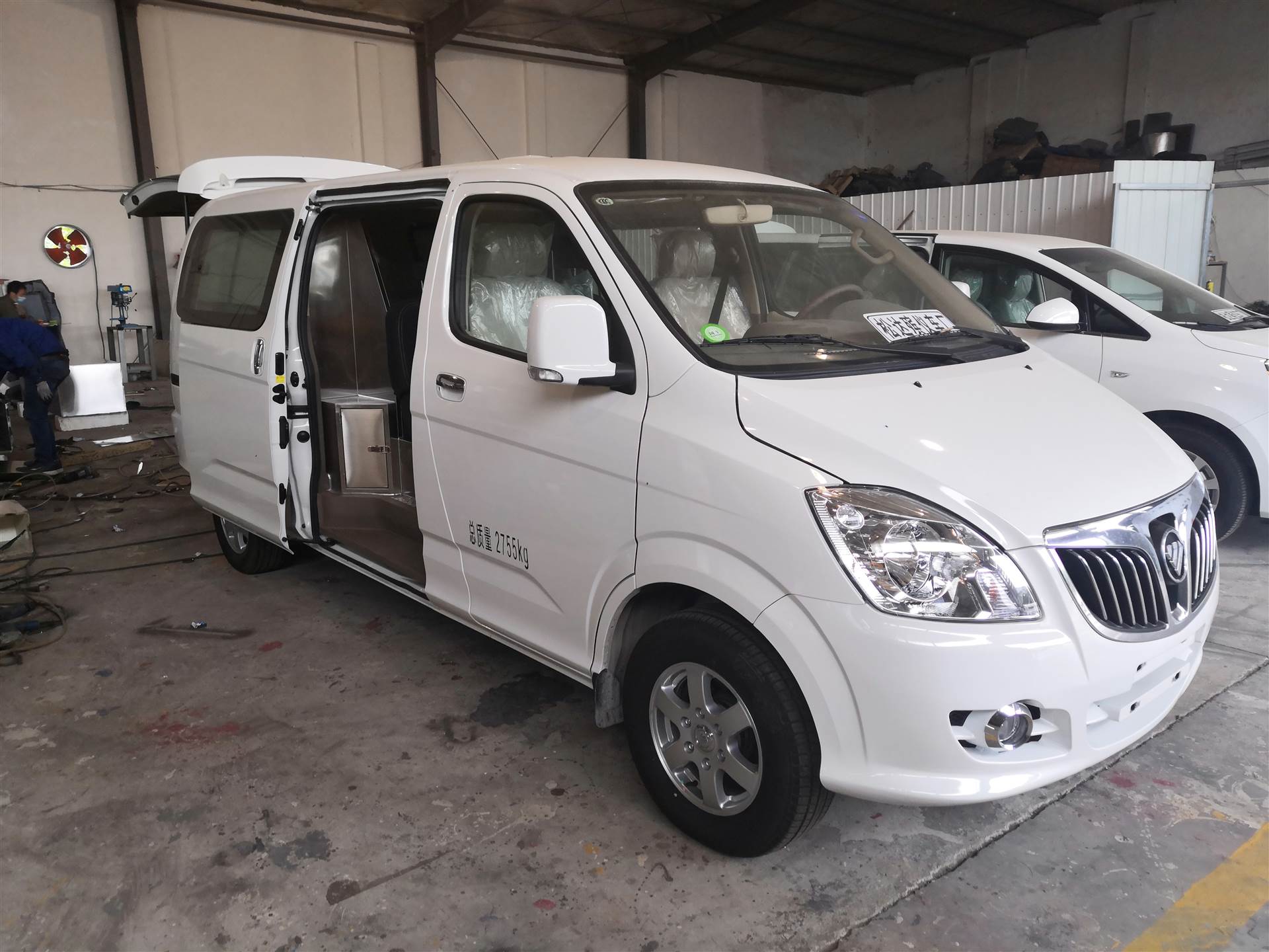 福田蒙派克殡仪车