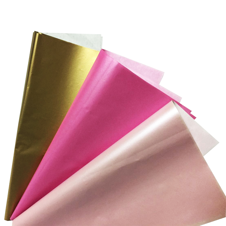 拷贝纸选材市场主要以17g,22g为主,我司现有卷筒凹版印刷六色机一