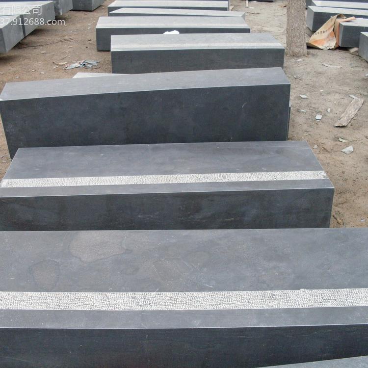 黄锈石台阶石石雕青石台阶石福通石业园林景观